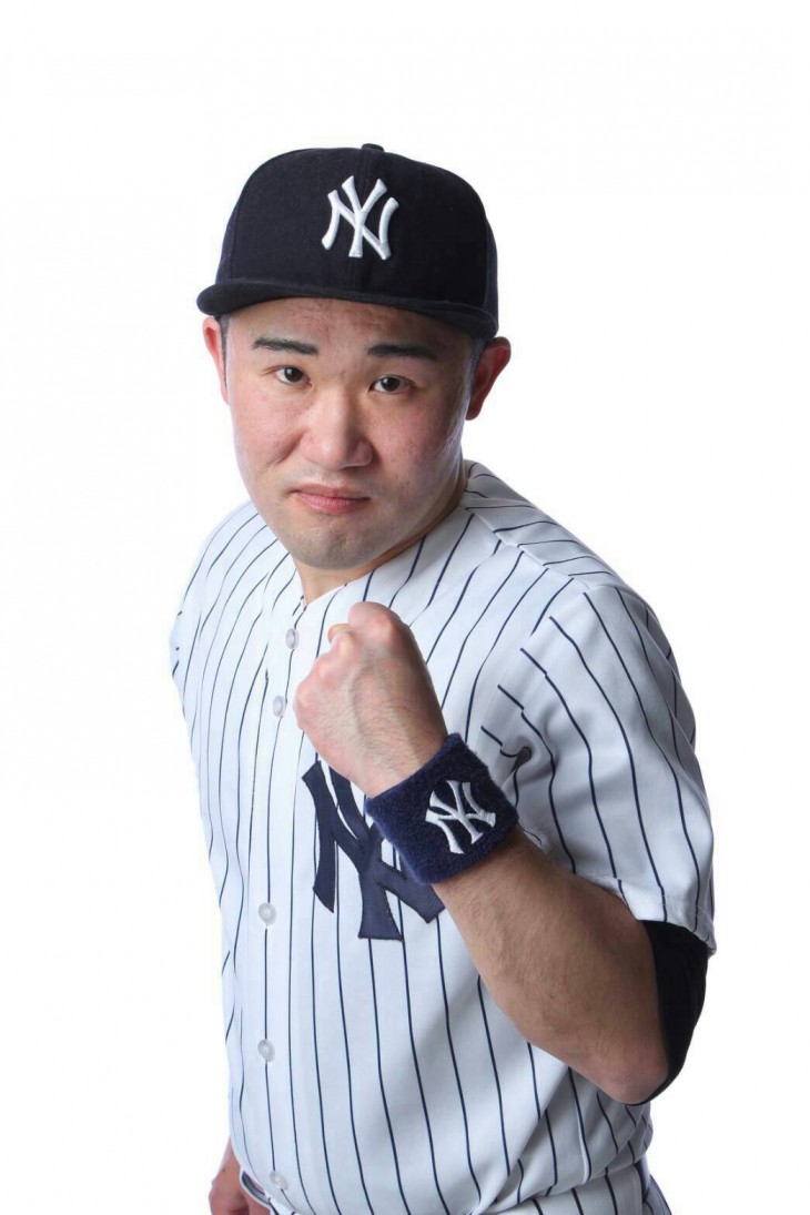 Mo12 田中将大投手をベースにしたものまね芸人 まーくん 大道芸人派遣 パフォーマー出張手配